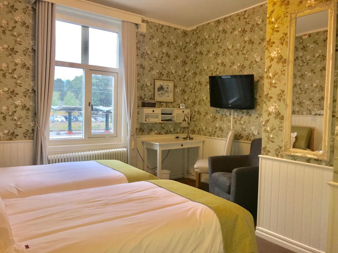 Hotell Ranten Falkoping Exterior photo